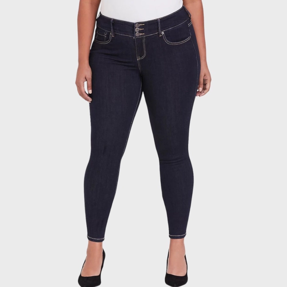 TORRID Jegging Premium Dark Wash Jeans